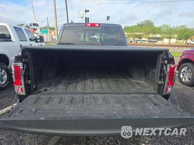 2016 Ram 1500 Laramie Longhorn Crew Cab Short Bed - zdjęcie 14 z 24 - miniatura