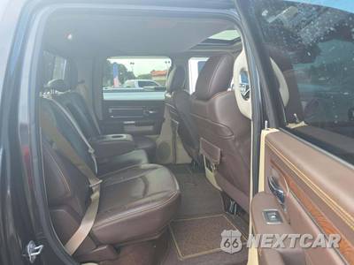 2016 Ram 1500 Laramie Longhorn Crew Cab Short Bed - zdjęcie 16 z 24 - miniatura