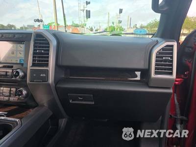 2017 Ford F-150 Platinum Crew Cab Short Bed - zdjęcie 19 z 24 - miniatura