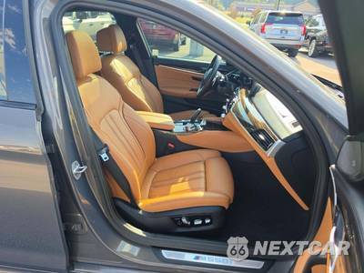 2023 BMW 5 Series Sedan M550i xDrive - zdjęcie 15 z 26 - miniatura