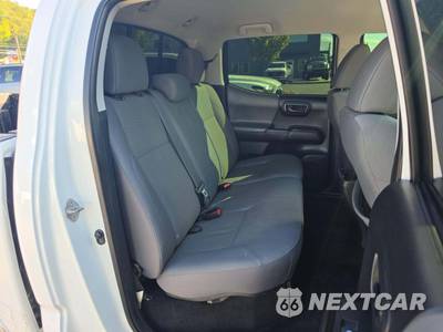 2018 Toyota Tacoma SR5 Crew Cab Medium Bed - zdjęcie 13 z 30 - miniatura