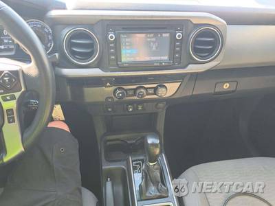 2018 Toyota Tacoma SR5 Crew Cab Medium Bed - zdjęcie 7 z 30 - miniatura