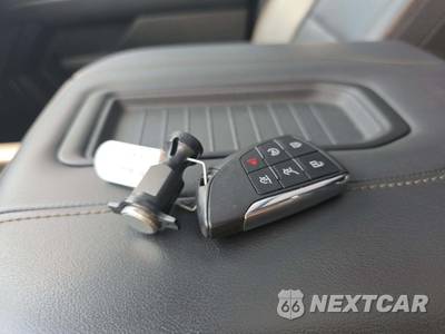 2023 Chevrolet Tahoe High Country 3LZ - zdjęcie 8 z 22 - miniatura