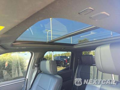 2023 Toyota Tundra Platinum Crew Cab Short Bed - zdjęcie 8 z 18 - miniatura