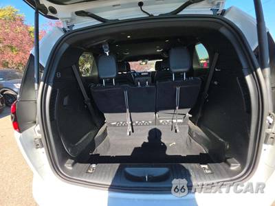 2026 Chrysler Pacifica Select 121.6" WB - zdjęcie 15 z 27 - miniatura