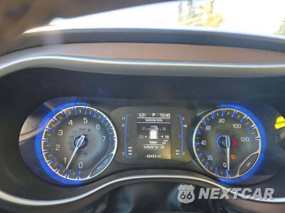 2024 Chrysler Voyager LX 121.6" WB - zdjęcie 9 z 28 - miniatura