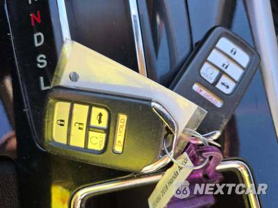 2016 Honda Accord Sedan EX w/Honda Sensing - zdjęcie 8 z 36 - miniatura