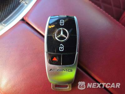 2022 Mercedes-Benz AMG G 63 4MATIC - zdjęcie 8 z 23 - miniatura