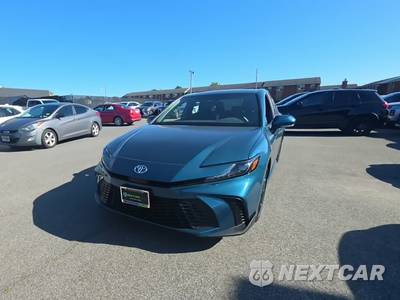 2026 Toyota Camry SE - zdjęcie 1 z 20 - miniatura