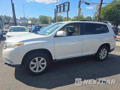 2013 Toyota Highlander SE