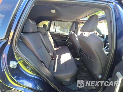 2024 Toyota RAV4 Prime SE - zdjęcie 16 z 26 - miniatura