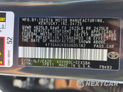2025 Toyota Camry SE - zdjęcie 5 z 20 - miniatura