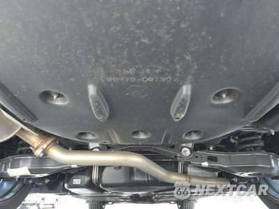 2025 Toyota Camry SE - zdjęcie 15 z 20 - miniatura