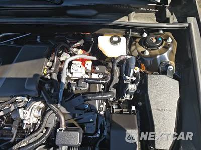 2025 Toyota Camry SE - zdjęcie 25 z 25 - miniatura