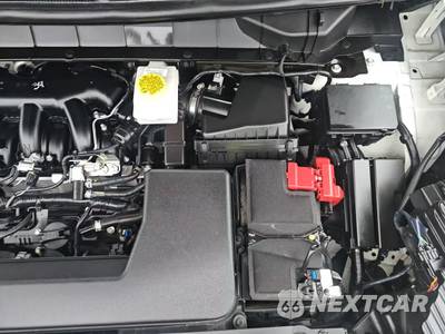2024 Nissan Pathfinder SV - zdjęcie 30 z 30 - miniatura