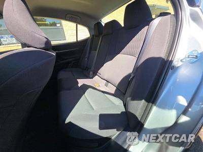 2025 Toyota Camry LE - zdjęcie 13 z 22 - miniatura