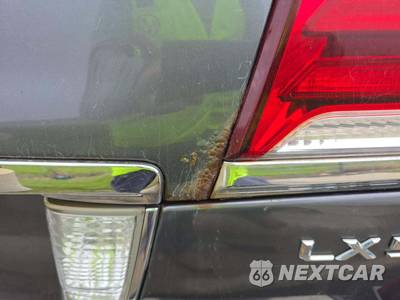 2014 Lexus LX 570 - zdjęcie 31 z 36 - miniatura