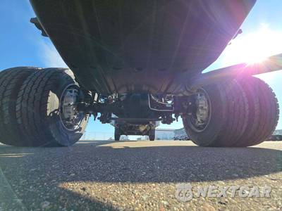 2024 Ford Super Duty F-600 Cab Chassis XL Regular Cab DRW - zdjęcie 10 z 17 - miniatura