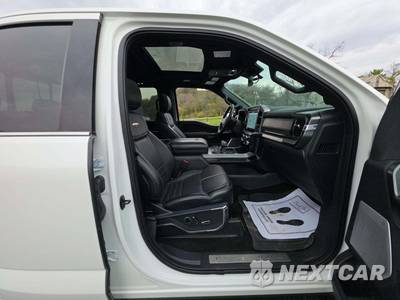 2023 Ford F-150 Hybrid Platinum Crew Cab Short Bed - zdjęcie 15 z 23 - miniatura