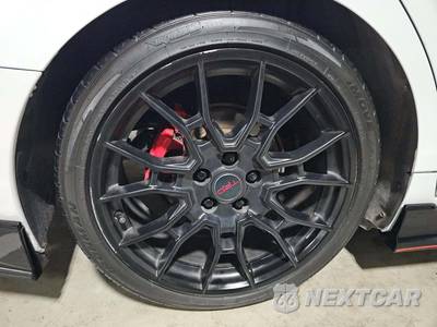 2020 Toyota Avalon TRD - zdjęcie 25 z 26 - miniatura
