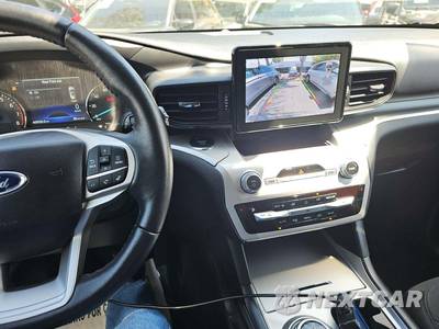 2022 Ford Explorer XLT - zdjęcie 10 z 23 - miniatura