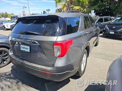 2022 Ford Explorer XLT - zdjęcie 3 z 23 - miniatura