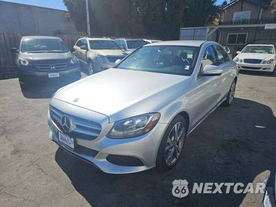 2015 Mercedes-Benz C 300 4MATIC Sedan - zdjęcie 1 z 26 - miniatura
