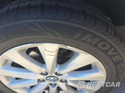 2020 Toyota Camry LE - zdjęcie 22 z 27 - miniatura