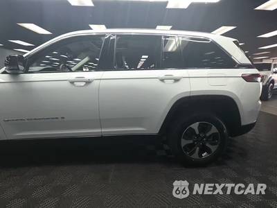 2022 Jeep Grand Cherokee 4xe - zdjęcie 3 z 27 - miniatura