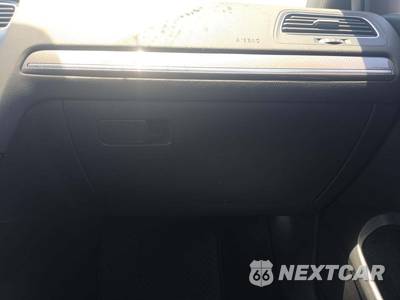 2019 Volkswagen Golf Alltrack S Wagon - zdjęcie 16 z 23 - miniatura