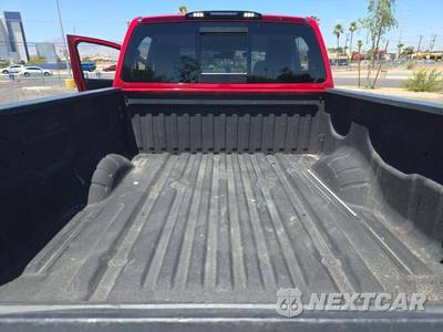 2021 Nissan TITAN S Crew Cab Short Bed - zdjęcie 11 z 24 - miniatura
