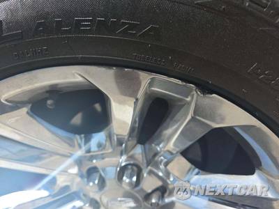 2015 Cadillac Escalade ESV Luxury 1SB - zdjęcie 21 z 25 - miniatura