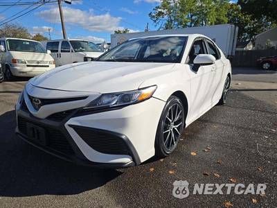 2021 Toyota Camry SE - zdjęcie 1 z 28 - miniatura