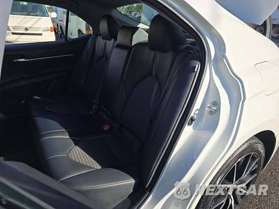 2021 Toyota Camry SE - zdjęcie 13 z 28 - miniatura