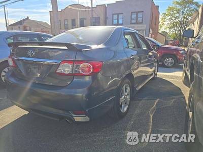 2013 Toyota Corolla S - zdjęcie 3 z 29 - miniatura
