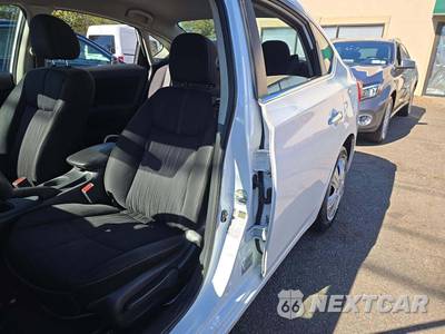 2017 Nissan Sentra SV - zdjęcie 6 z 26 - miniatura