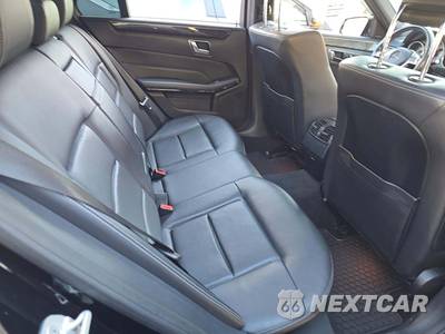 2016 Mercedes-Benz E 350 Sport 4MATIC Sedan - zdjęcie 16 z 25 - miniatura