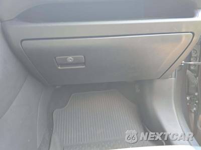2024 Toyota RAV4 XLE - zdjęcie 19 z 22 - miniatura