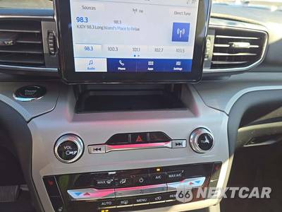 2023 Ford Explorer XLT - zdjęcie 10 z 21 - miniatura