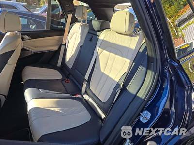 2021 BMW X5 Sports Activity Vehicle M50i - zdjęcie 13 z 30 - miniatura