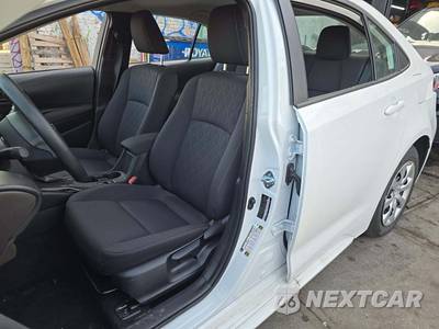 2026 Toyota Corolla LE Sedan - zdjęcie 6 z 20 - miniatura
