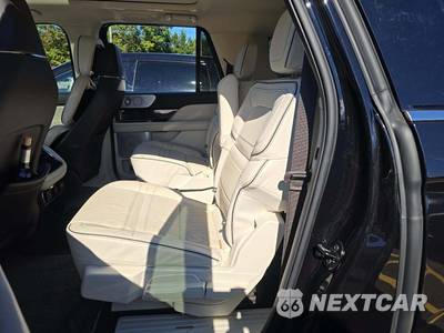 2023 Lincoln Navigator L Black Label - zdjęcie 13 z 25 - miniatura