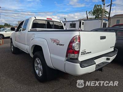 2009 Toyota Tacoma Extended Cab Medium Bed w/Rear Doors - zdjęcie 2 z 26 - miniatura