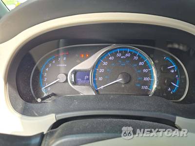 2013 Toyota Sienna XLE 8-Passenger 119.3" WB - zdjęcie 9 z 30 - miniatura