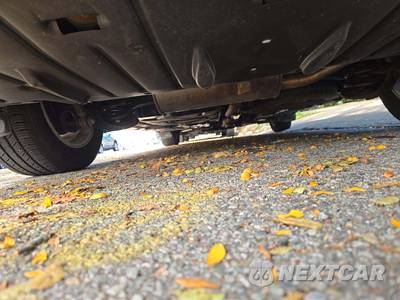 2013 Toyota Sienna XLE 8-Passenger 119.3" WB - zdjęcie 16 z 30 - miniatura