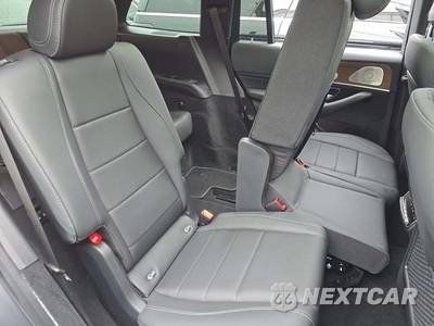 2025 Mercedes-Benz GLS 450 4MATIC - zdjęcie 17 z 21 - miniatura
