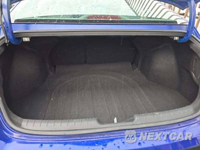 2025 Hyundai Elantra SEL Convenience - zdjęcie 14 z 22 - miniatura