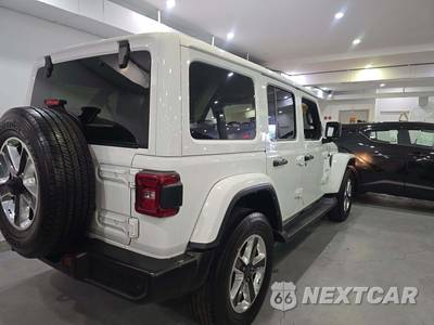 2021 Jeep Wrangler Unlimited Sahara - zdjęcie 3 z 21 - miniatura