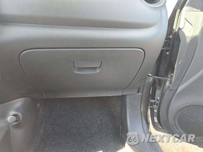 2018 Nissan Versa Sedan S Plus - zdjęcie 19 z 28 - miniatura