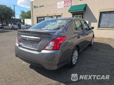 2018 Nissan Versa Sedan S Plus - zdjęcie 3 z 28 - miniatura